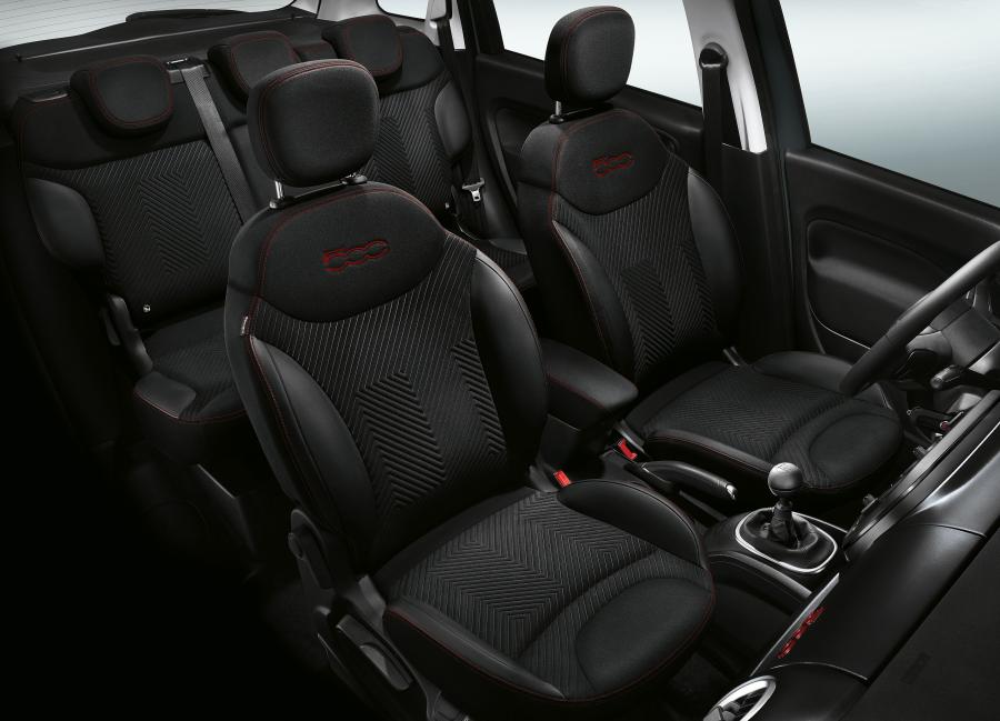 Интерьер Fiat 500L Sport (330) 2019 года  (фото 3 из 7)